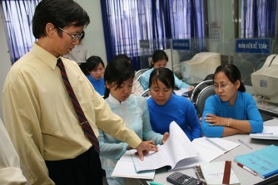 Người có bằng ĐH khác sư phạm không được làm giáo viên THPT?